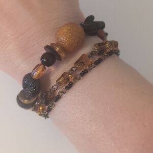 750 Vintage Made in Japan Amber Brown Glass and Gold‎ Beaded Cuff Bracelet